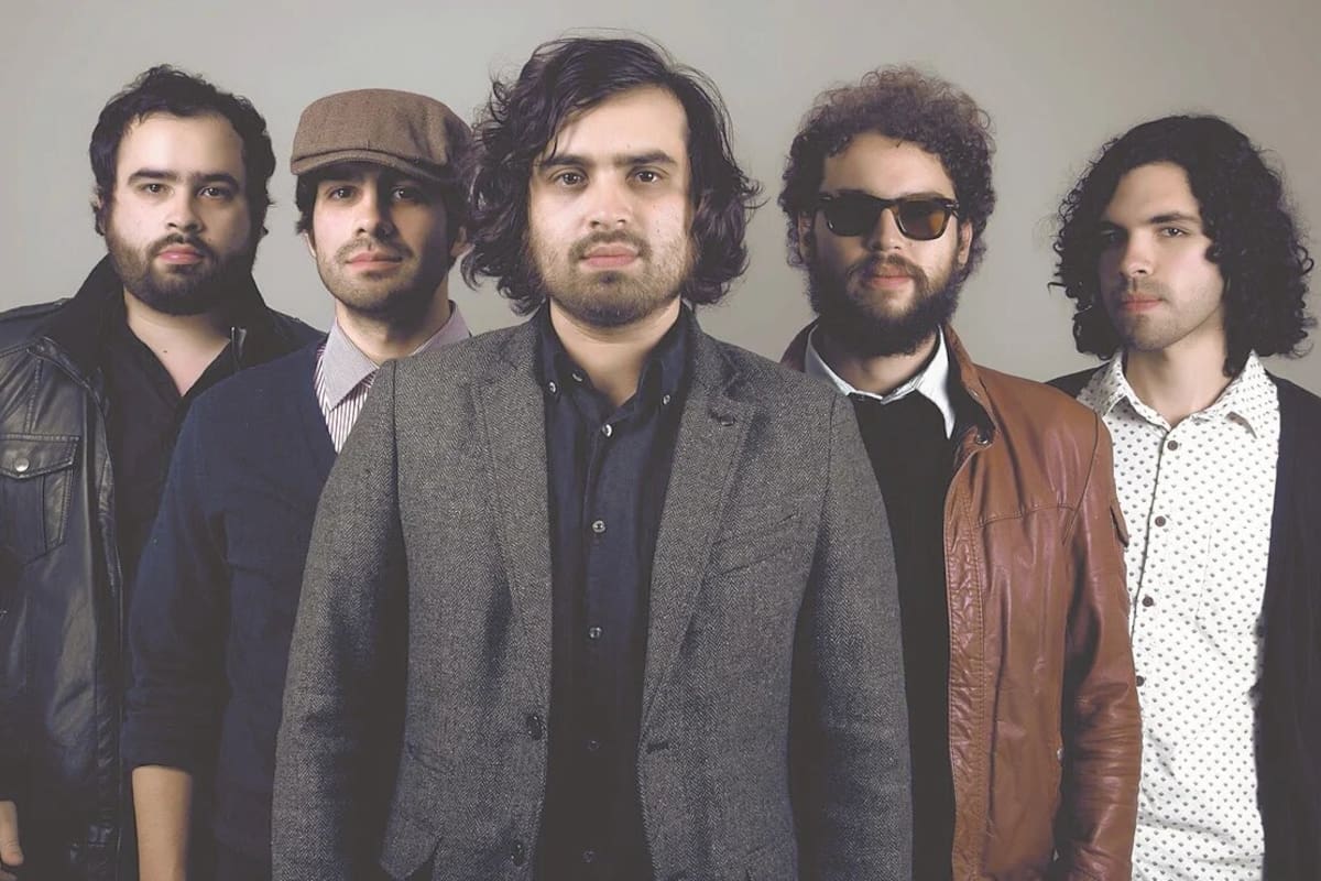 Enjambre: No somos románticos | Noticias de México | El Imparcial