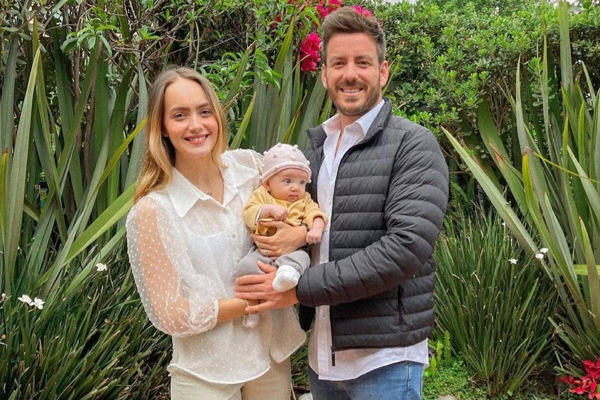 Prometida de Juan Diego Covarrubias lo soprende con piropo