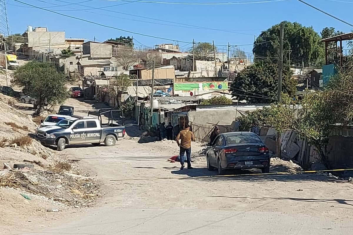 Hombre es ejecutado a balazos en la Colonia Terrazas del Valle, Tijuana
