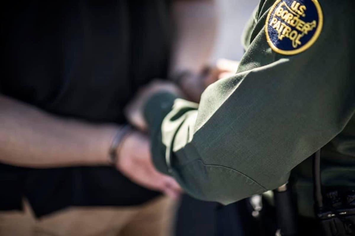 Presentan 84 casos federales por delitos fronterizos en una semana en el sur de California