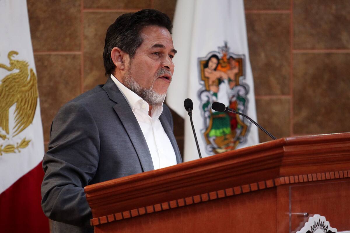 Congreso llama a secretarios y director de Issstecali por adeudo a magisterio