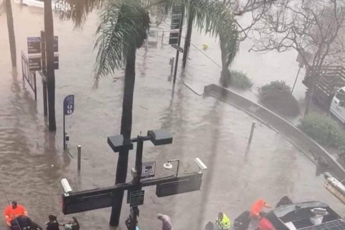 Suspende San Diego el trolley por lluvias