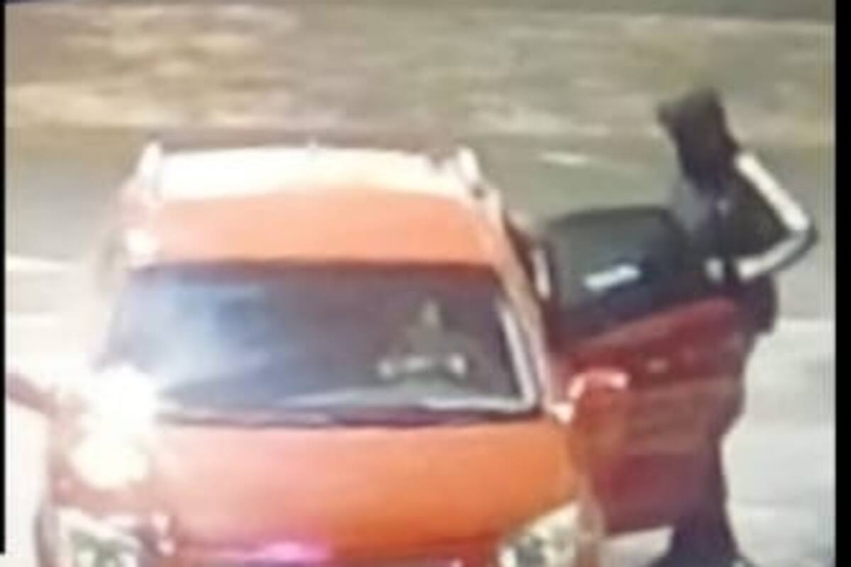 Detienen a dos sujetos con armas blancas y pistola de utilería en la colonia El Refugio