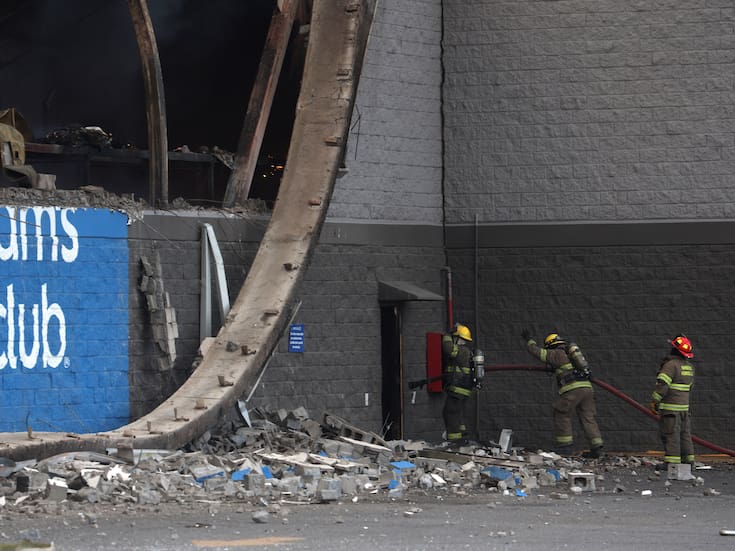 ¿Qué pasó tras el incendio en Sam’s Club de Hermosillo? Sin ruta segura, peritos no pueden ingresar y la investigación tendrá que esperar