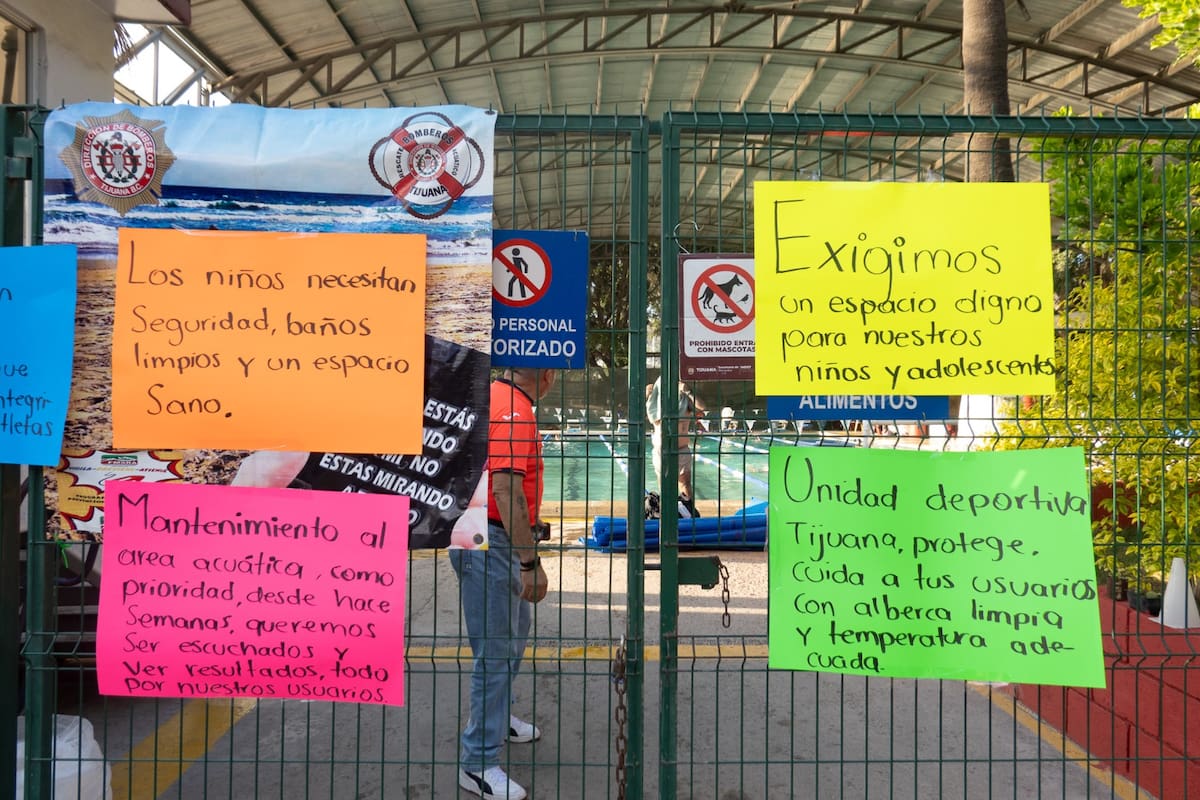 Los asistentes denunciaron también actitudes prepotentes y falta de atención al solicitar apoyo del administrador. Foto: Border Zoom