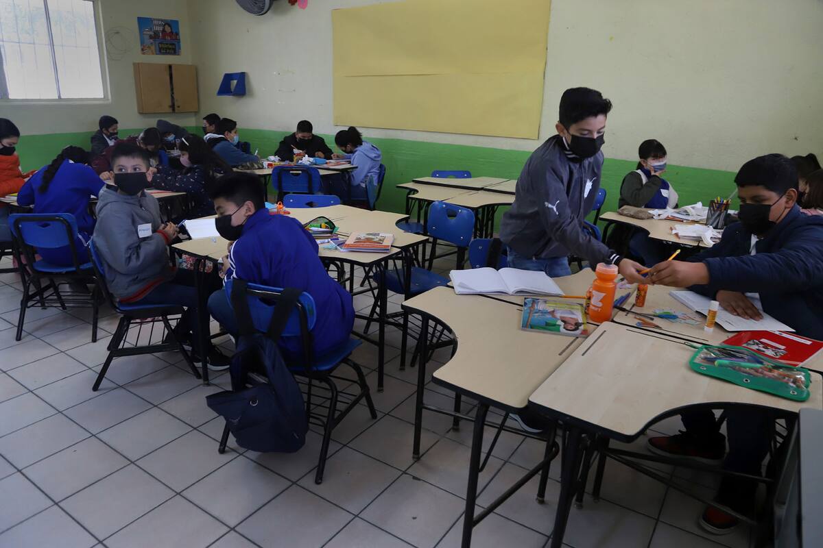 Se preparan para inicio de clases