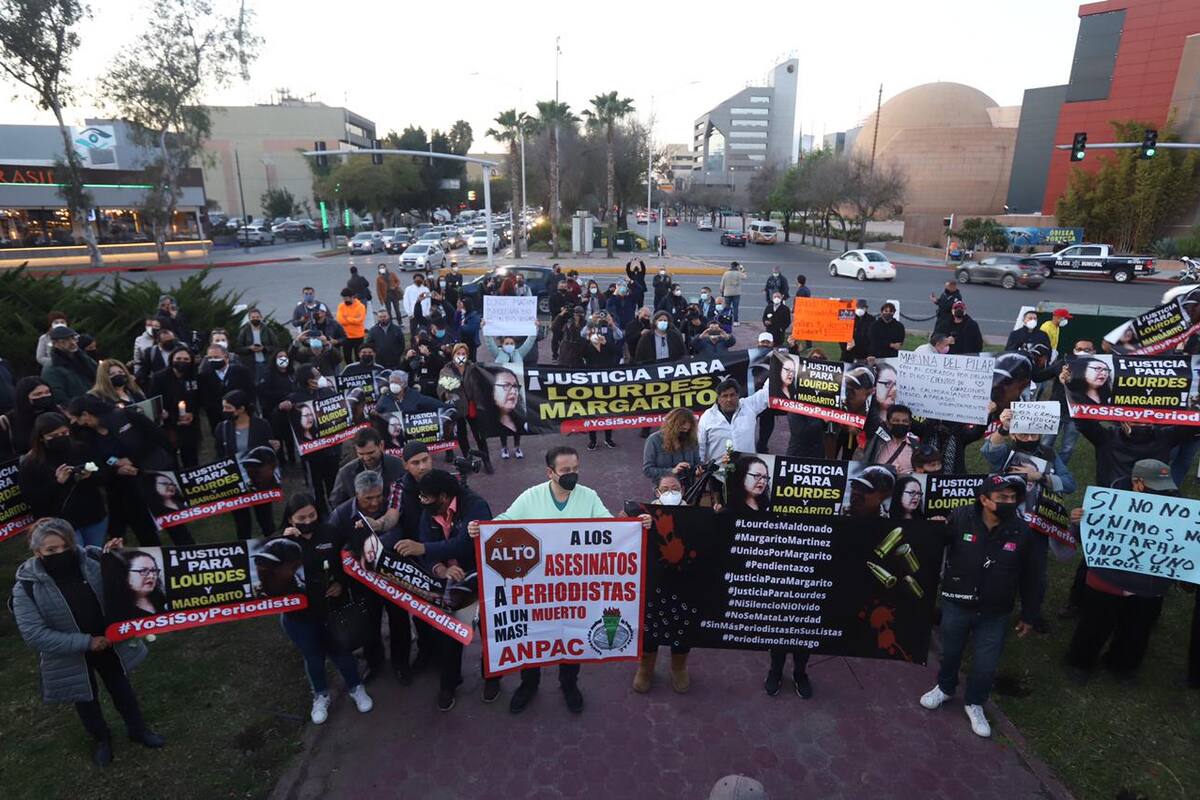 Manifestación para exigir justicia para los periodistas Margarito Martínez y Lourdes Maldonado