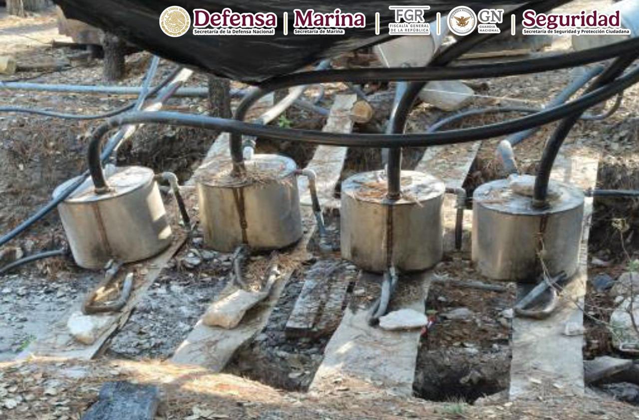 Laboratorio clandestino utilizado para la producción de drogas sintéticas en Durango.