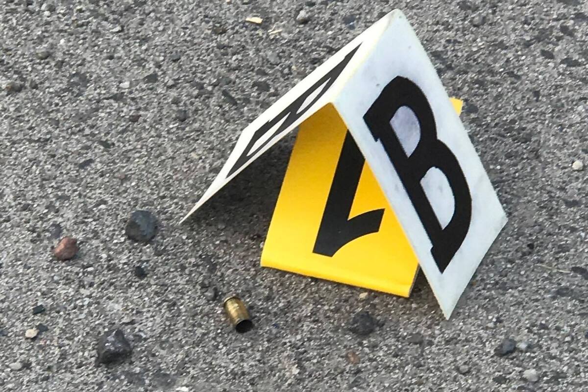Enfrentamiento en Nuevo Laredo-Monterrey deja policías heridos y patrulla incendiada