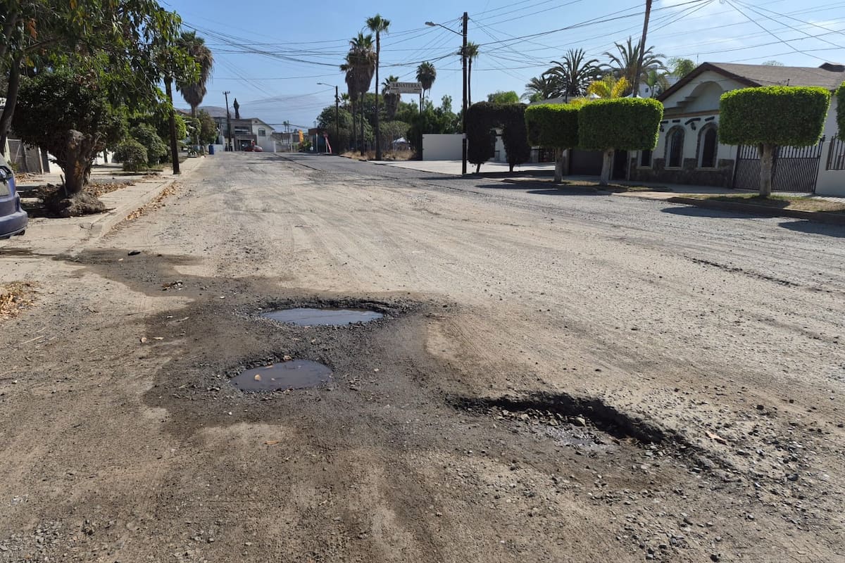 Ensenada avanza lento en rehabilitación de calles; San Quintín toma ventaja con obra pública: AMIC