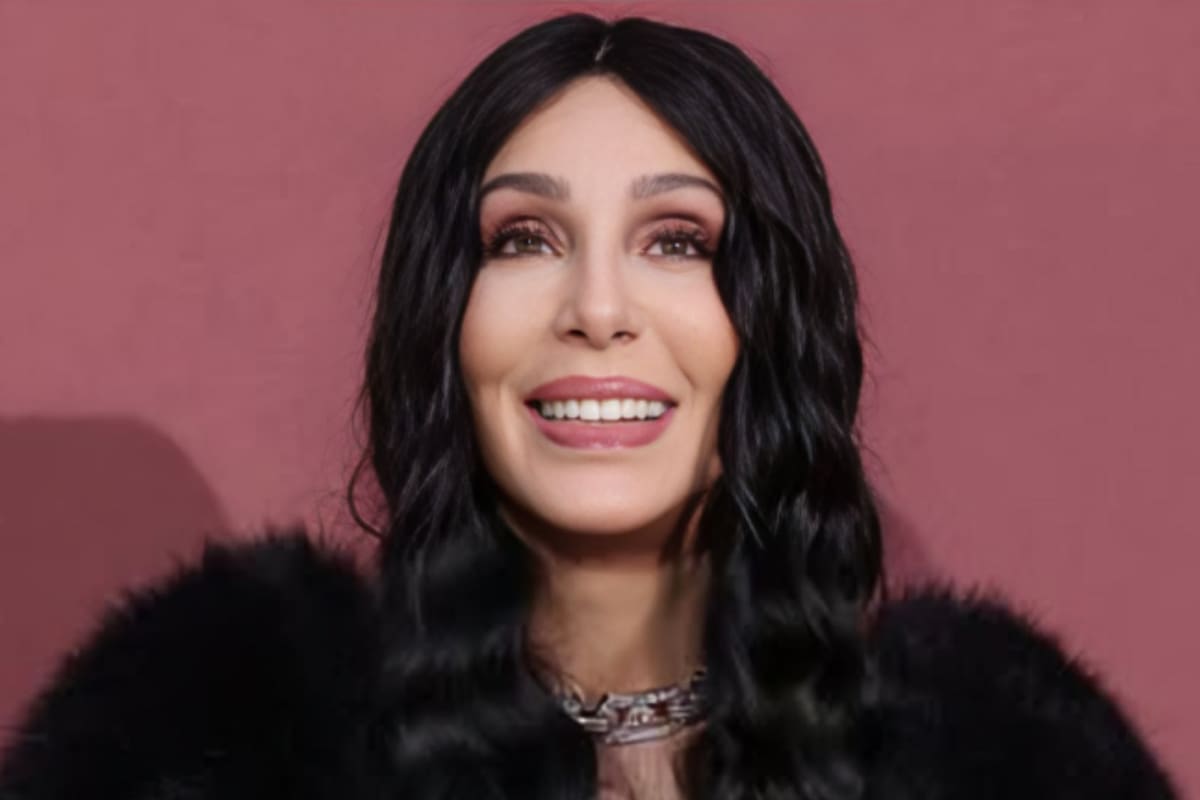 “Me quedé congelada”: Cher narra la agresión sexual que sufrió a los 17 años y por qué no pudo contarlo