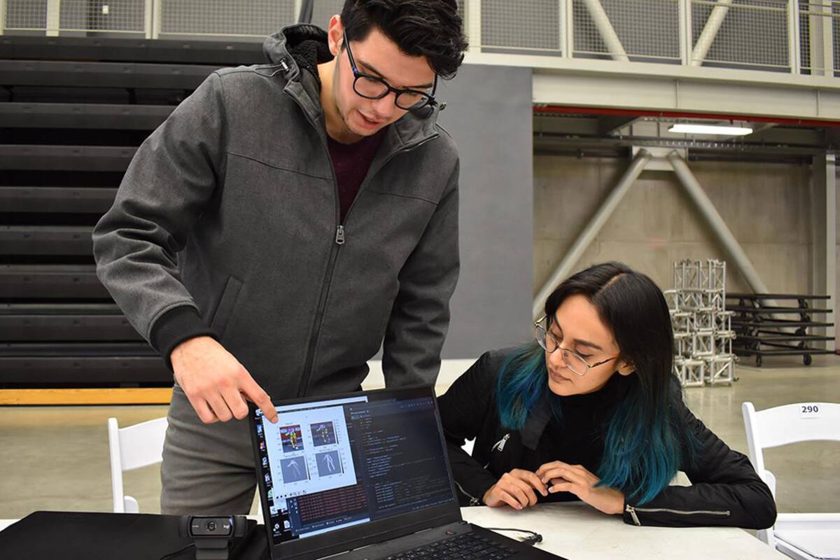 Buscan usar Fidem para becas estudiantiles