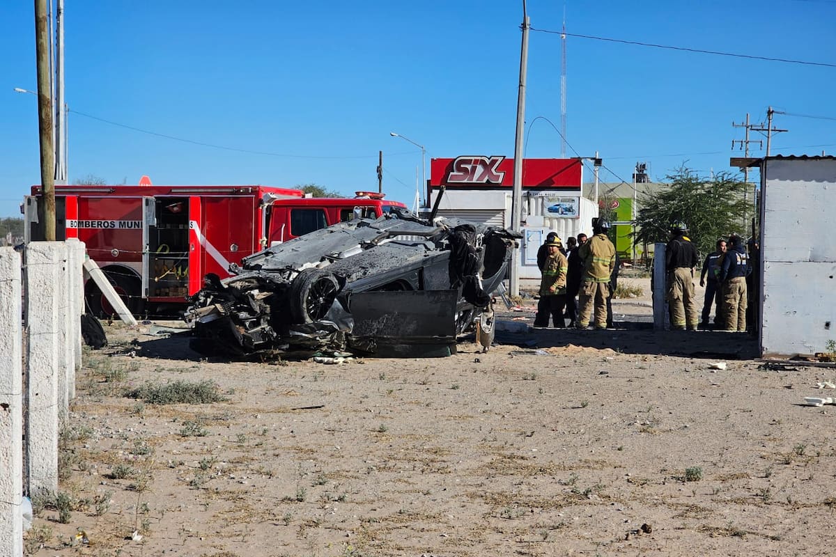Choca y destruye su vehículo