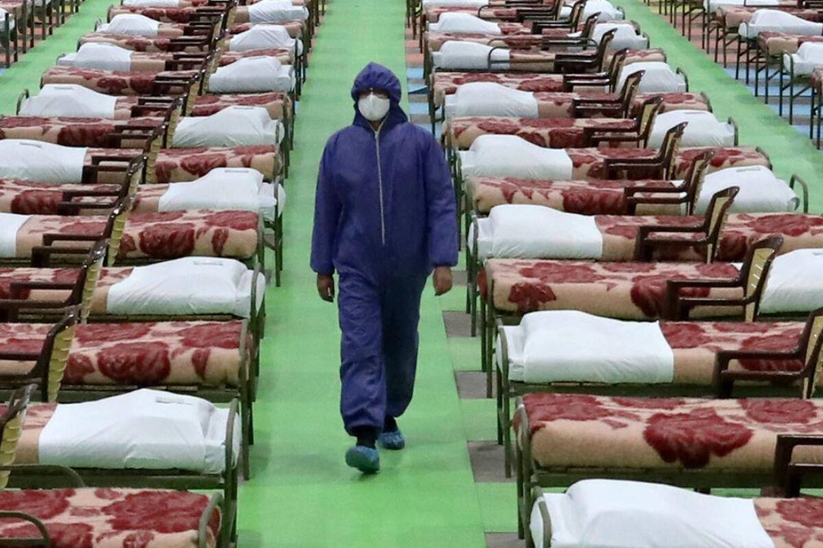 Mueren por tomar alcohol industrial para "combatir" coronavirus en Irán