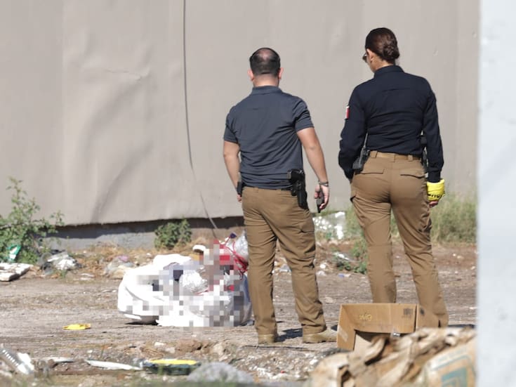 Dejan cuerpo con huellas de violencia en predio baldío
