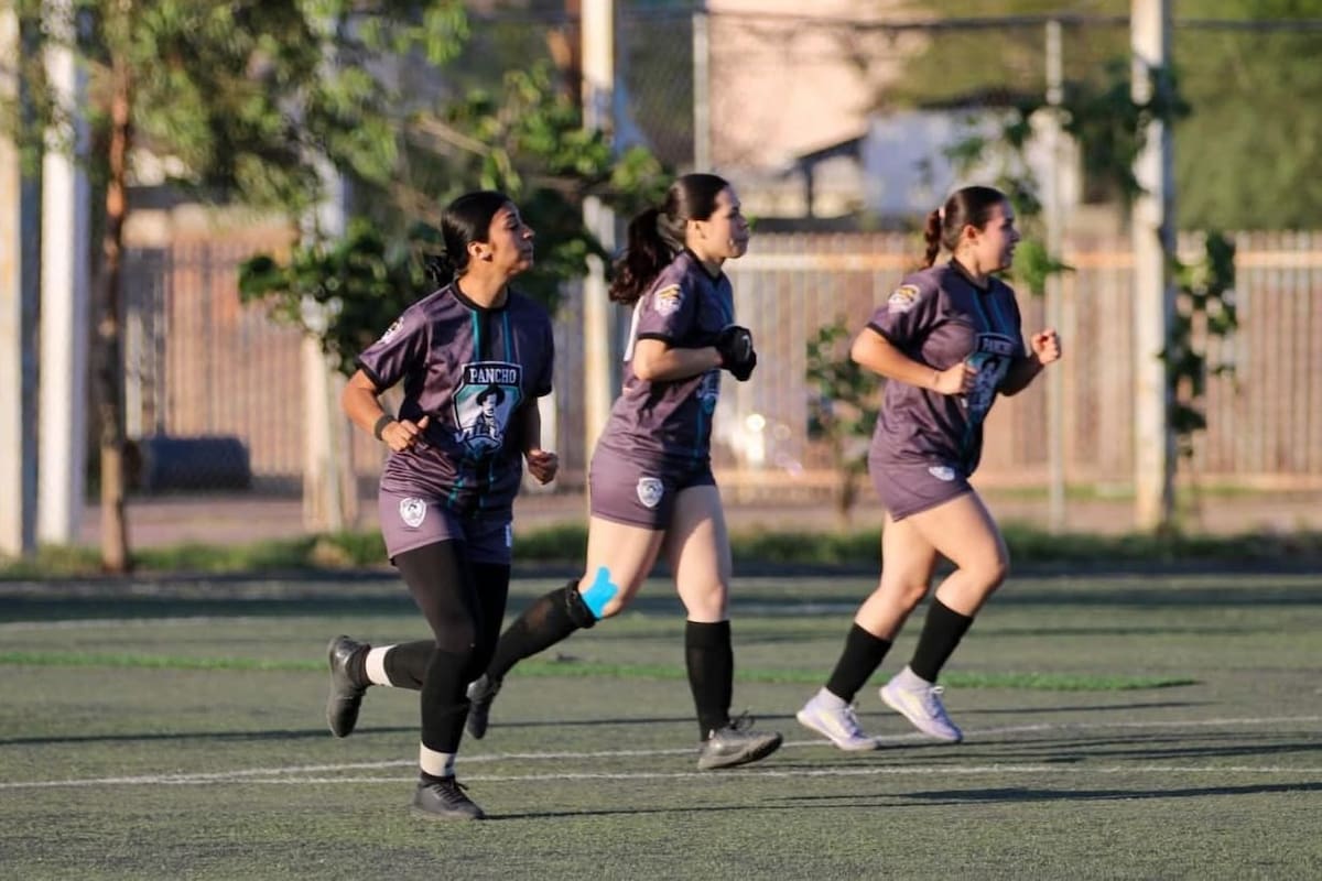 Laura García lidera la goleada de Pancho Villa