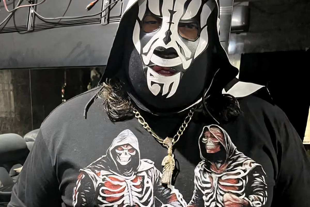 La Familia Real y Los Dinamita encabezan función de lucha en Tijuana