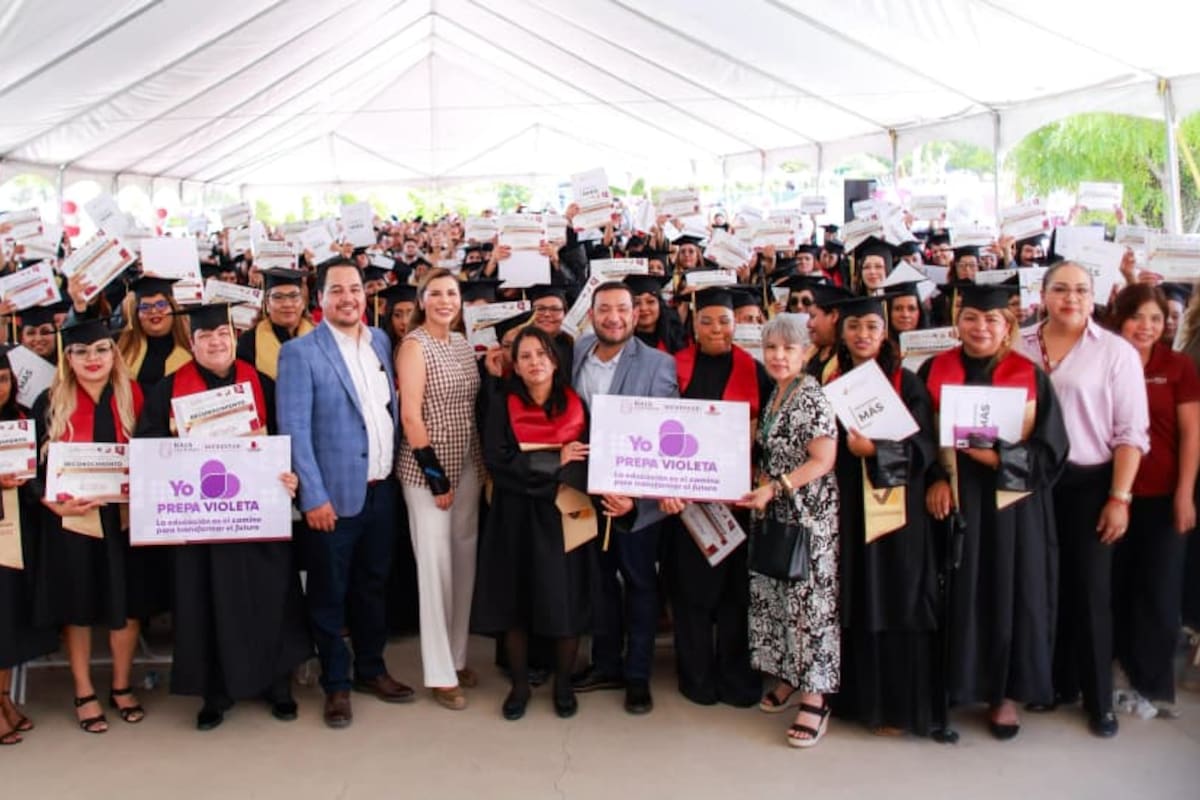 Abren 3 mil espacios de preparatoria para mujeres