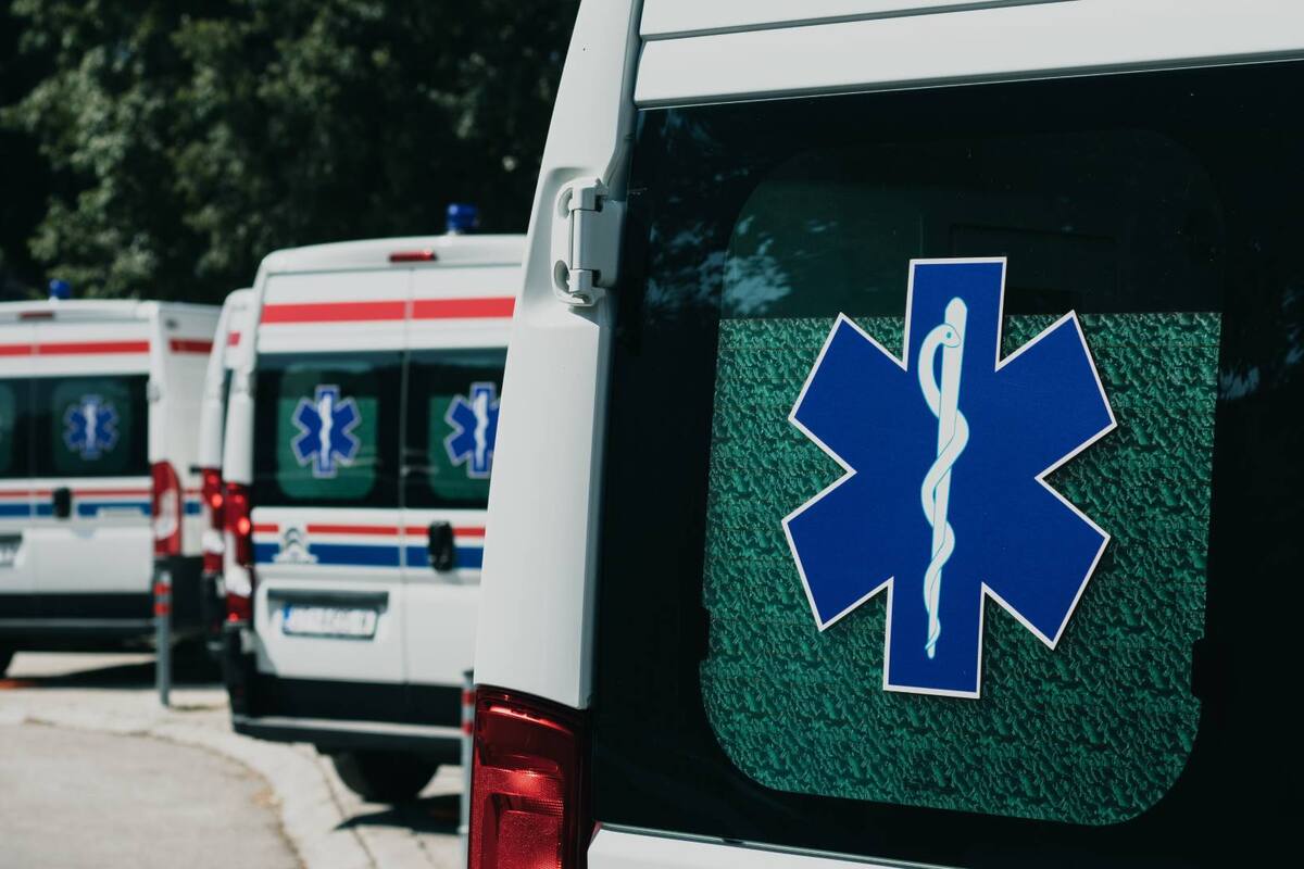 Bebé muere tras caer en cubeta con agua en Nogales
