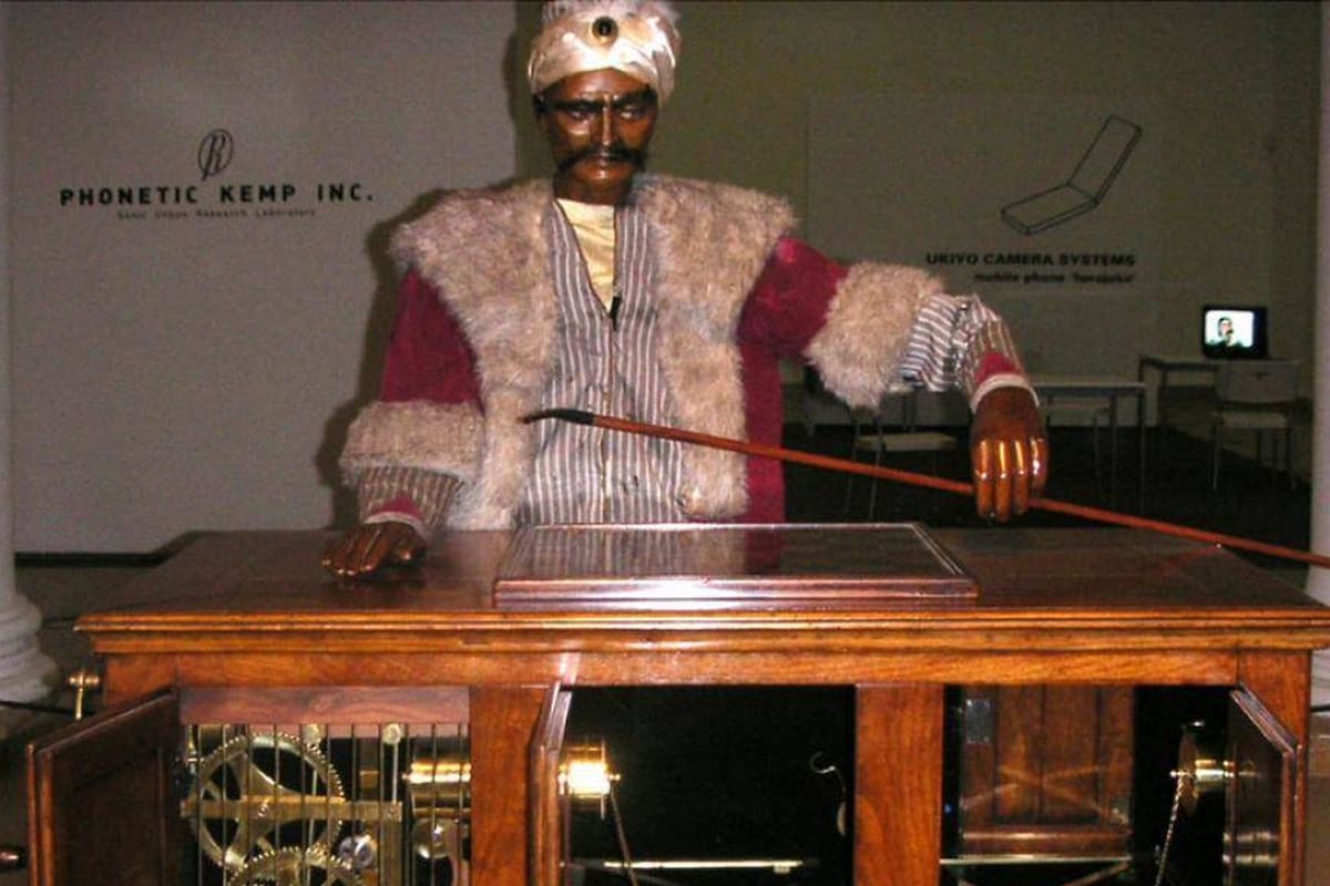 El primer “robot” de ajedrez engañó a todos: “El turco” en el año 1770