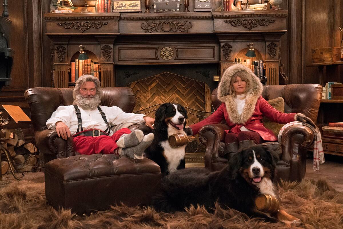Kurt Russell, Goldie Hawn y Chris Columbus salvan la Navidad