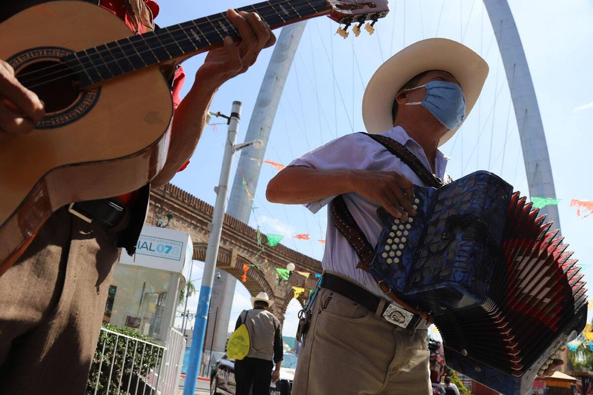 Han muerto de Covid-19 siete músicos de la Plaza Santa Cecilia en Tijuana