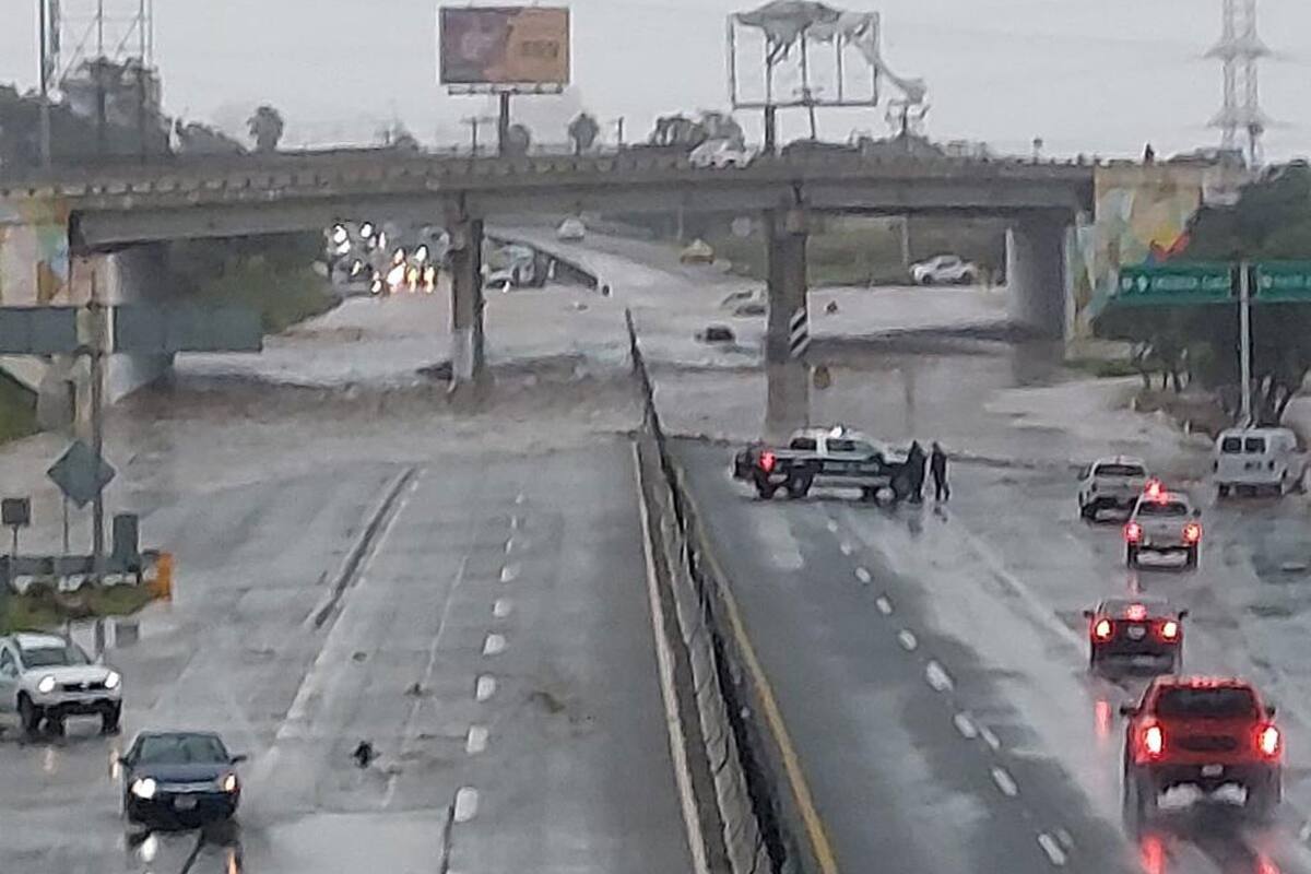Cierran tramo de la Escénica en Rosarito por inundaciones
