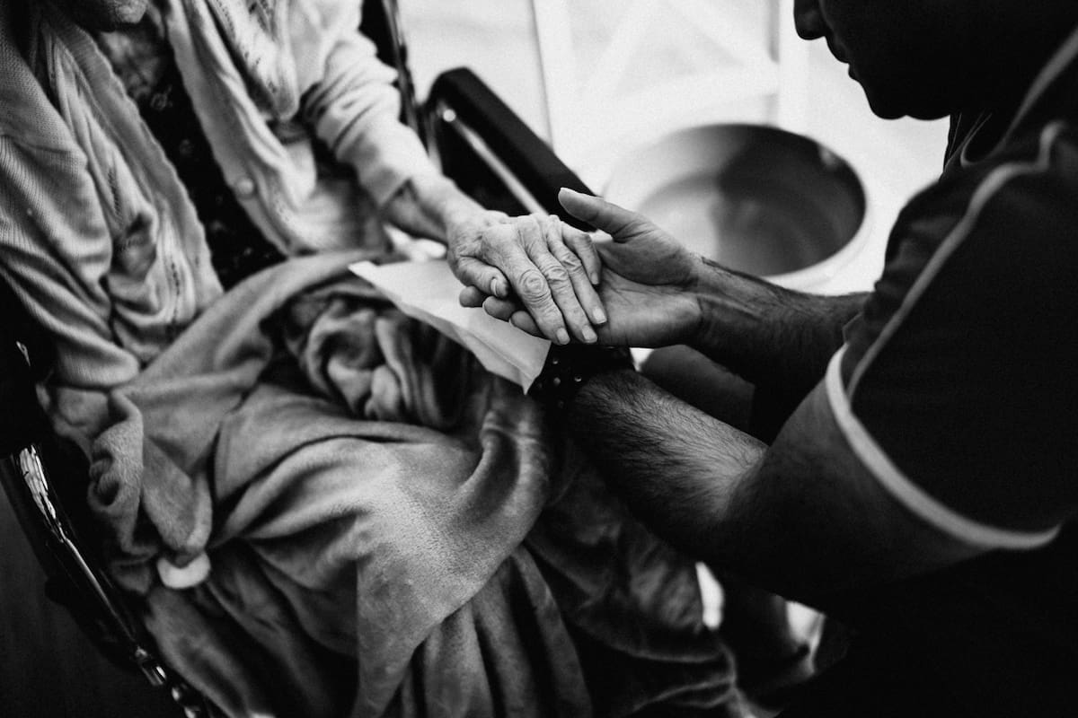 Oxfam documenta que mujeres jóvenes realizan hasta 2 mil 700 horas anuales de cuidados sin recibir ingresos. Foto: Pexels