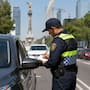 Estos son los objetos prohibidos en su vehículo que ameritan multas de hasta 5,657 pesos desde neumáticos metálicos hasta accesorios que impidan la lectura de la matrícula por parte de las autoridades de tránsito