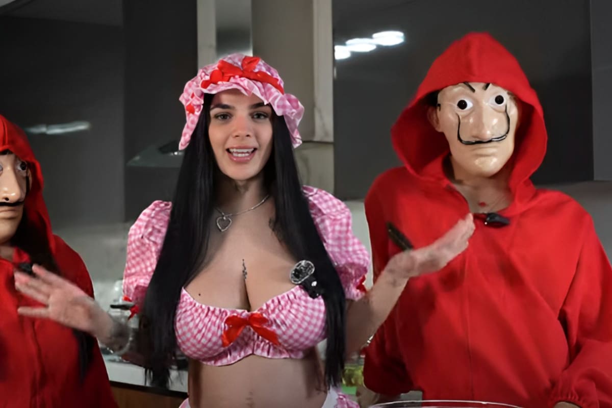 Karely Ruiz sorprende al debutar como cocinera en su canal de YouTube