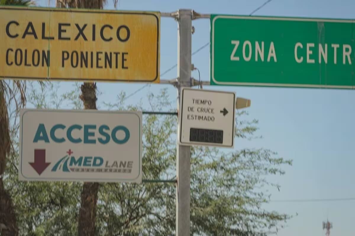 Por lo menos 40 minutos de espera en las garitas