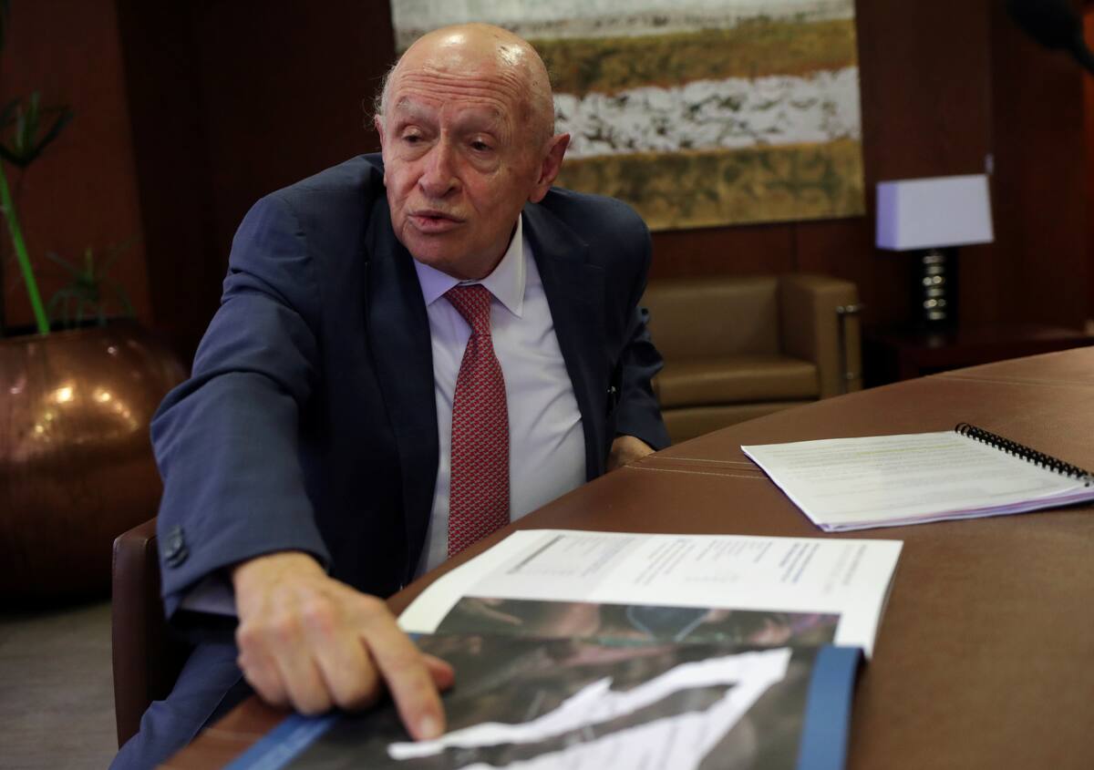 Xavier García de Quevedo, vicepresidente ejecutivo de Grupo México, el segundo ejecutivo de mayor rango de la compañía, durante una entrevista con Reuters en su oficina en Ciudad de México. 6 de mayo de 2021. REUTERS / Henry Romero
