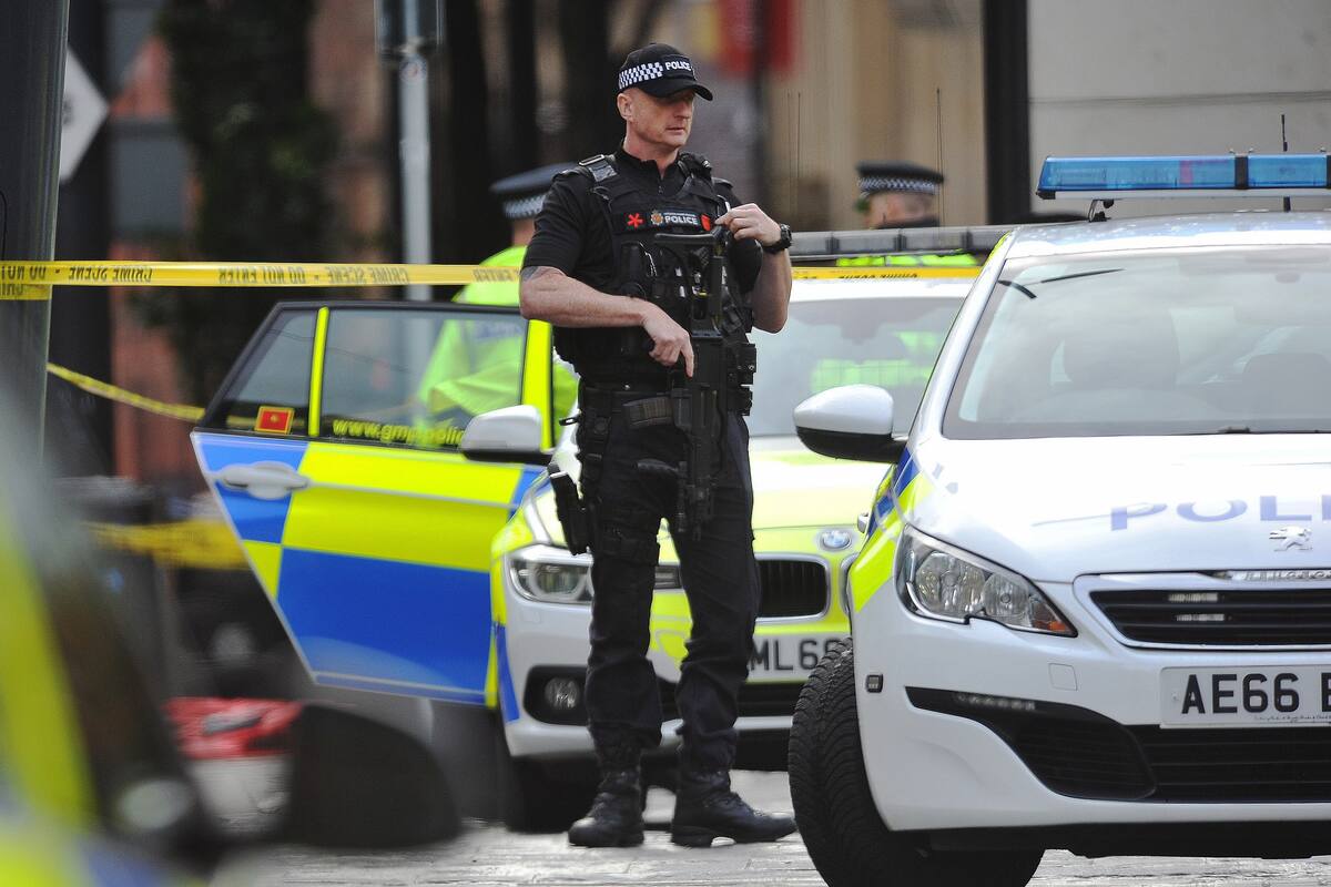 Acusan de terrorismo a detenido por un apuñalamiento múltiple en Manchester