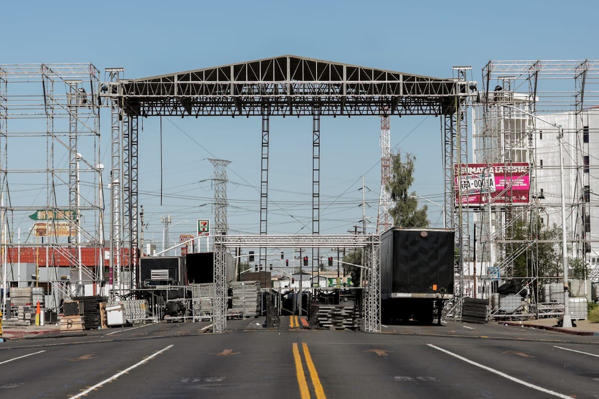 Avanzan preparativos para el Grito de Independencia en el Centro Cívico de Mexicali