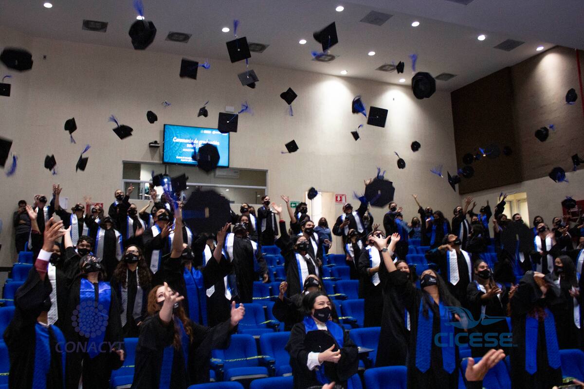 Se gradúan 278 científicos del Cicese
