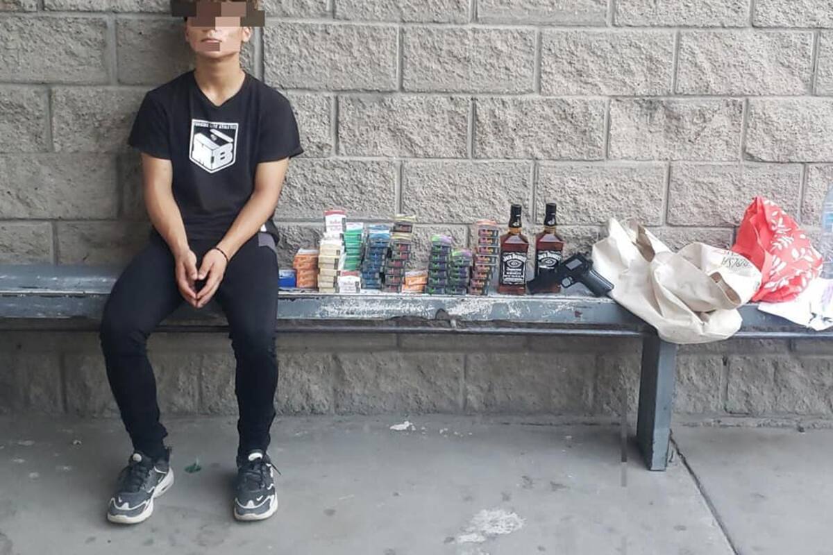 Por asalto en SLRC arrestan a joven