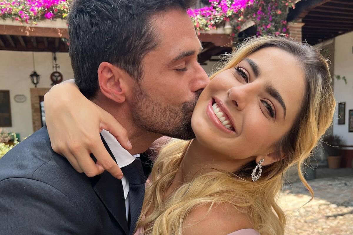 ¿Michelle Renaud comparte fotografía con su nuevo "novio"?