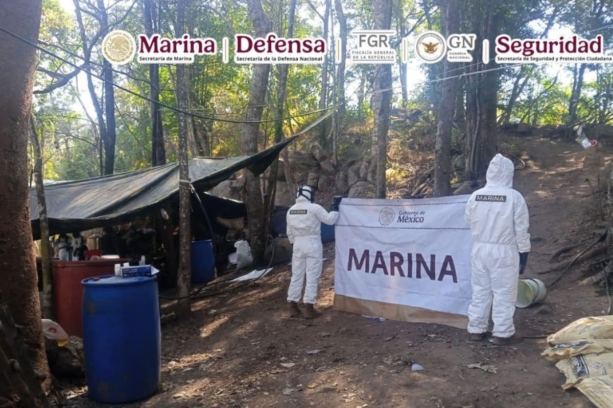 Desmantelan narcolaboratorio en Guerrero: autoridades estiman producción de 6.7 toneladas de metanfetamina al mes
