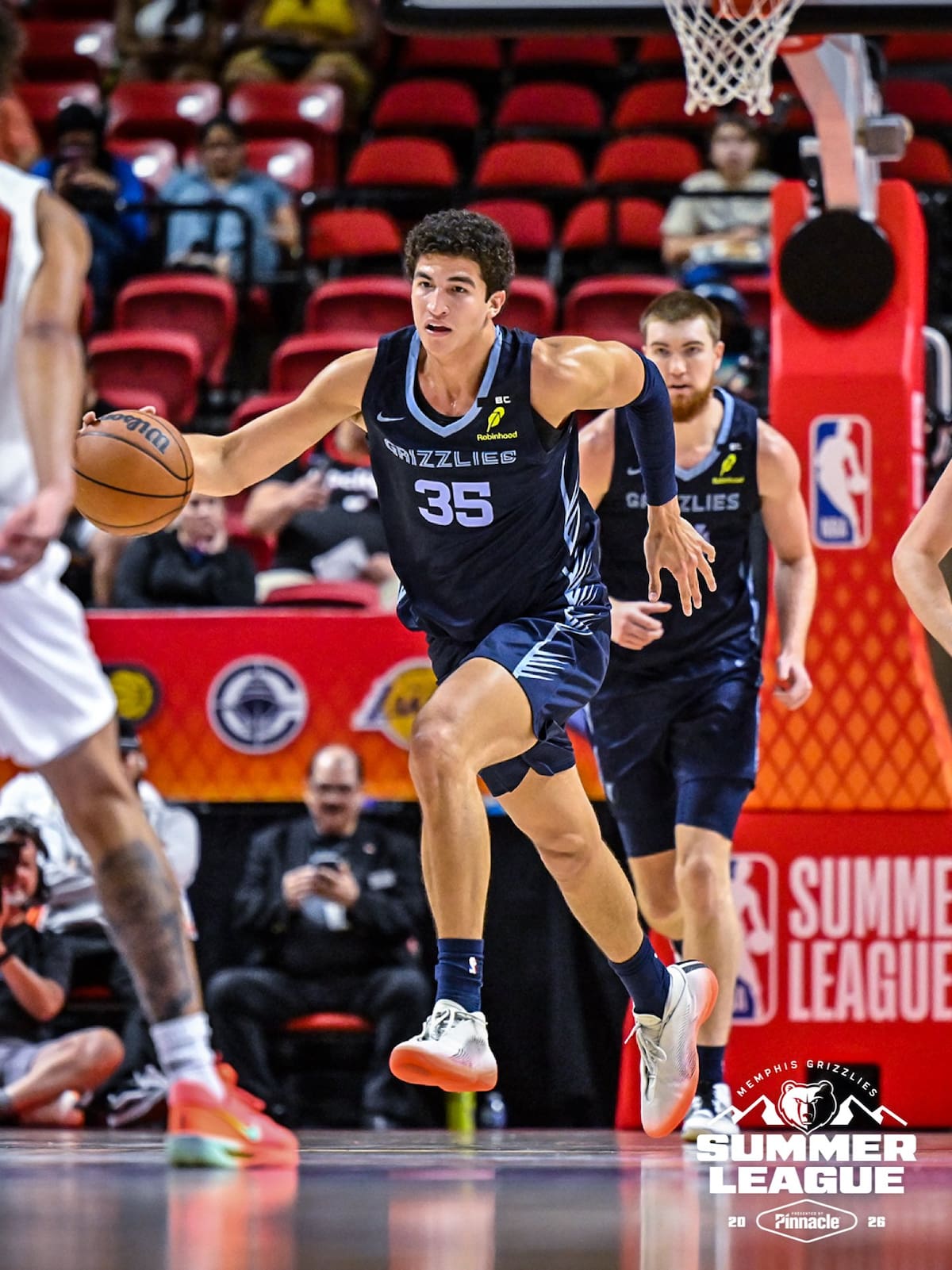 El mexicano Karim López tuvo sus primeros minutos jugando para los Grizzlies en la NBA Summer League. (Foto: Archivo GH)