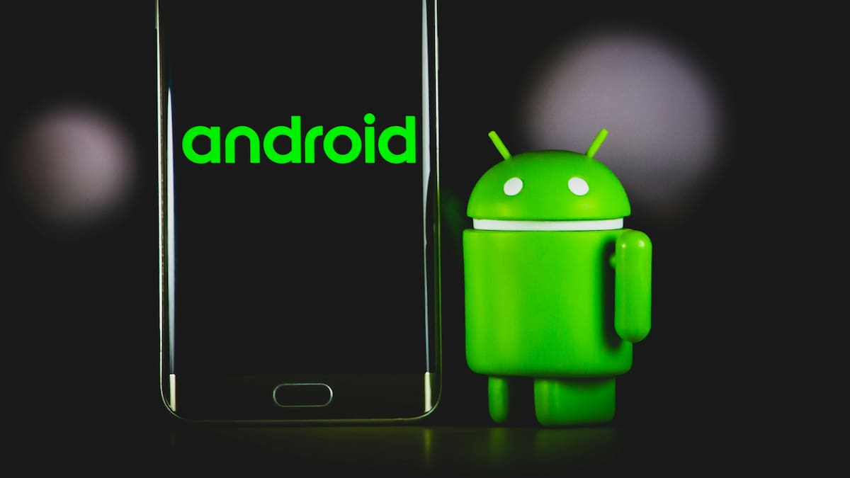 Android 17 ya está disponible y estos son los 30 modelos que pueden actualizar, un cambio clave para quienes buscan mayor seguridad, mejor batería y acceso a nuevas funciones del sistema