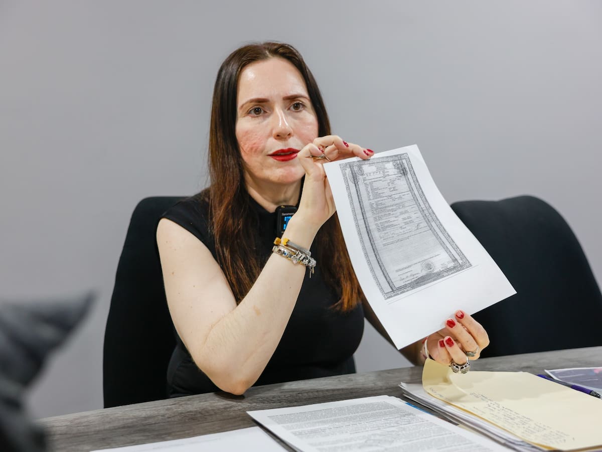 Las autoridades confirmaron que, aunque el acta existía en los libros oficiales, había sido alterada con los datos de otra persona fallecida para suplantar la identidad de Luz Esther.│Foto: Juan J. Morales
