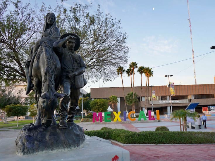 Suspende Ayuntamiento sus actividades este lunes