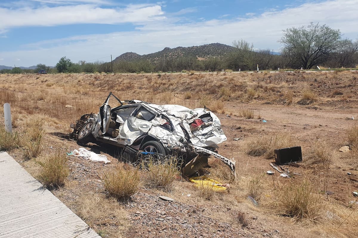 Mujer de la tercera edad y su perrito mueren en un accidente en la carretera Hermosillo-Guaymas