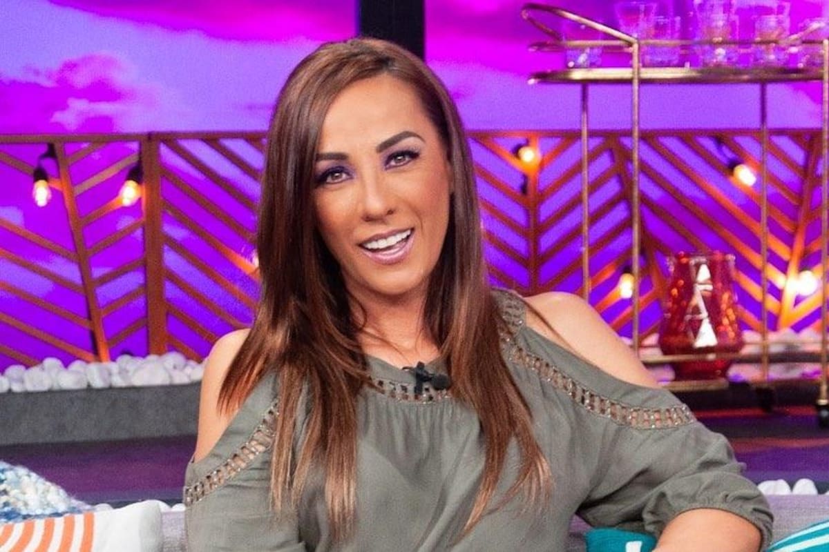 ¡Desnuda!: Filtran imágenes de Consuelo Duval en playa nudista