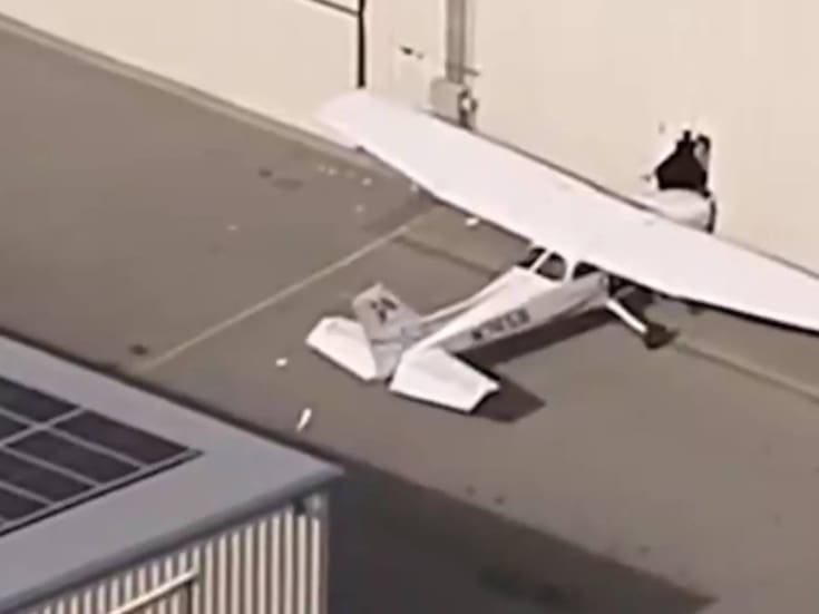 Avioneta en aeropuerto de California estuvo a punto de ser robada, pero el responsable resulta detenido y no pudo lograr el despegue, porque colapsó el tren de aterrizaje delantero