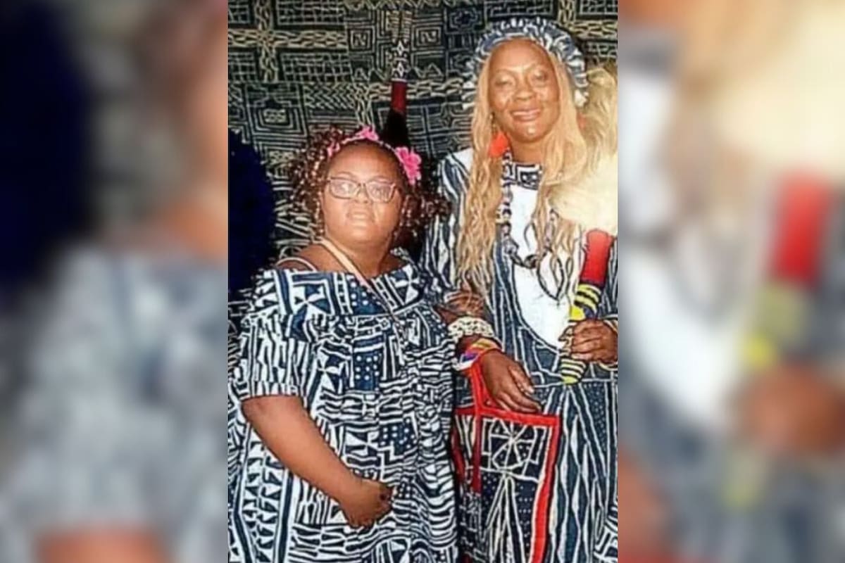 Se revela que madre e hija encontradas sin vida en Inglaterra habían llamado a una ambulancia cuatro meses antes del hallazgo