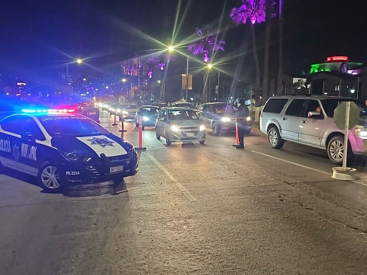 Alcoholímetro detecta a 23 conductores en estado de ebriedad en Ensenada