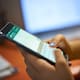 WhatsApp permite cambiar de número sin perder tus contactos si utilizas la herramienta oficial de la aplicación y completas el proceso de verificación