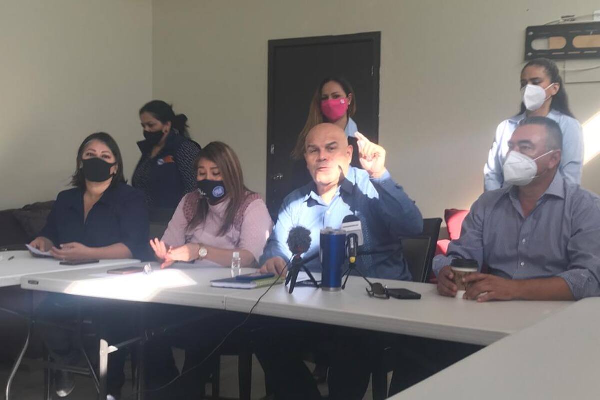 Avanza mega alianza de partidos encabezados por el PAN