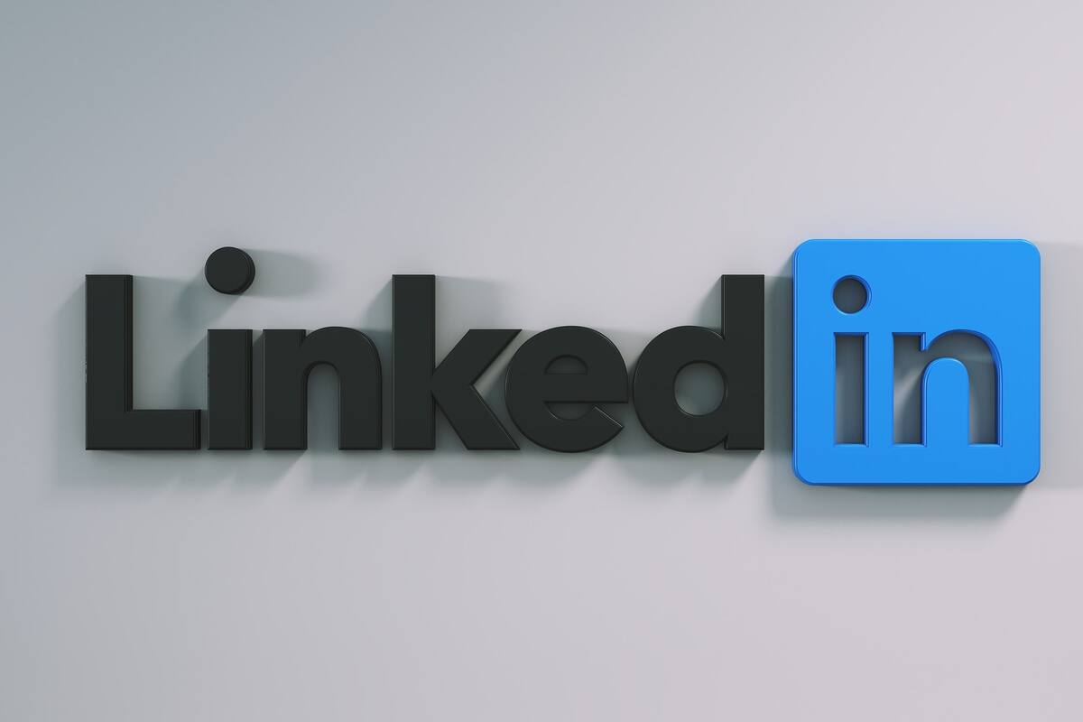 Harvard te aconseja cómo crear un CV en LinkedIn